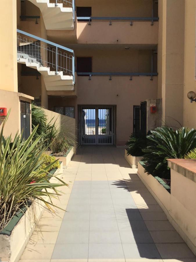 Studio 207-Front De Mer Parking Prive Cavalaire-sur-Mer Buitenkant foto